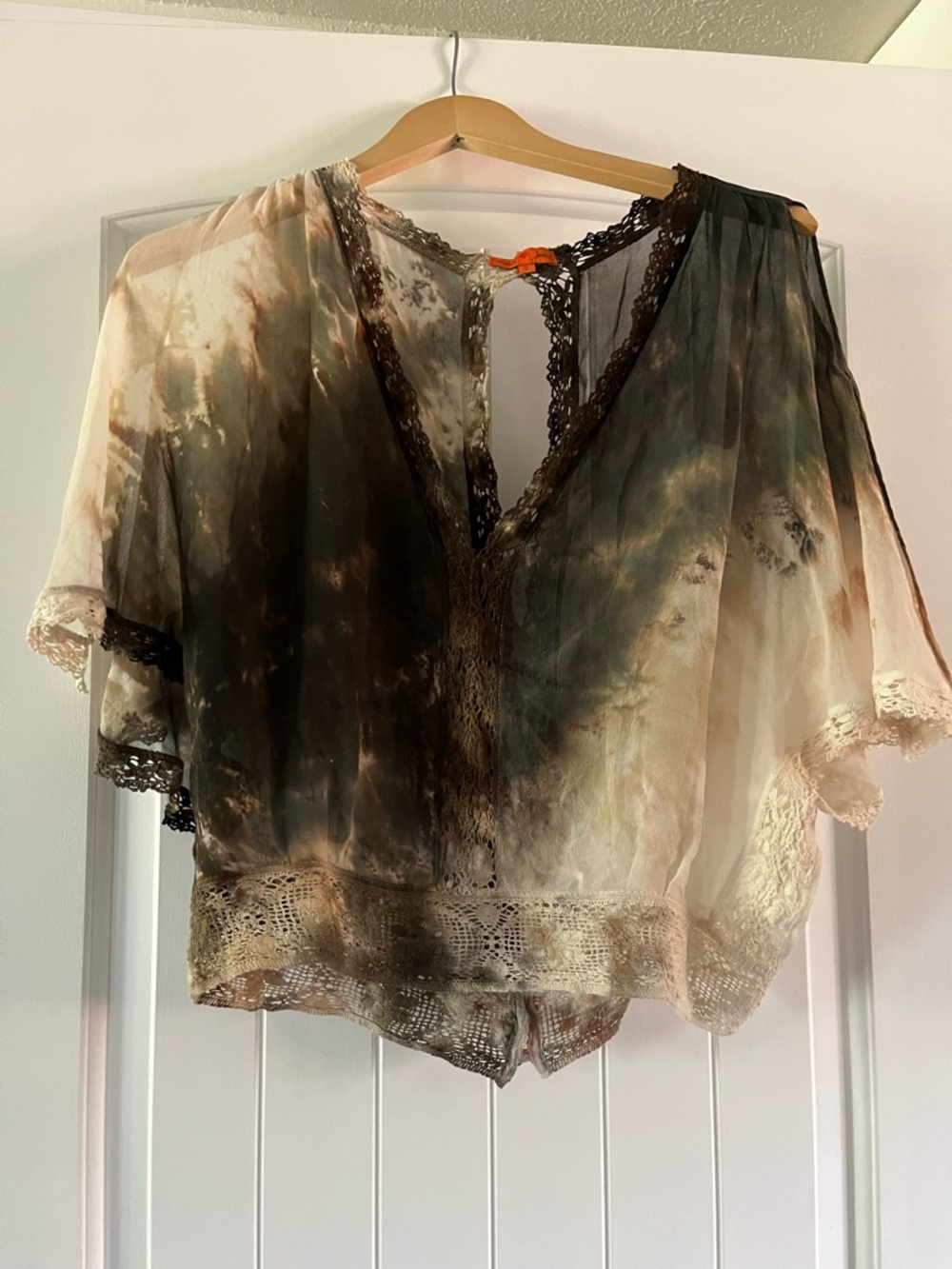 Michelle Jonas Top size Small